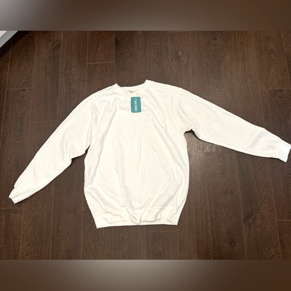 NEW Comfort Colors White Crewneck - Picture 1 of 4